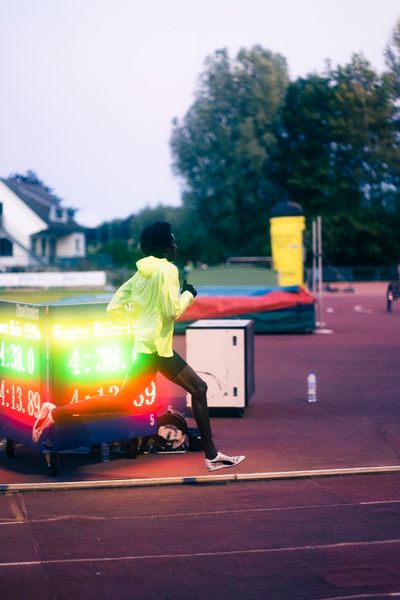 Mohamed Mohumed (LG Olympia Dortmund) ueber 1500m am 28.05.2022 waehrend der World Athletics Continental Tour IFAM Oordegem in Oordegem